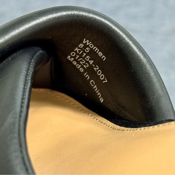 Abercrombie & Fitch Puffy Twist Black Kitten Heels Size 8.5 - Picture 6 of 6